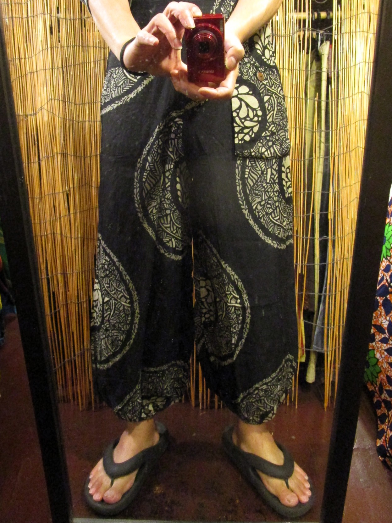 画像: アジアンプリント＊レーヨン素材＊ふんわり＊アラジンパンツ