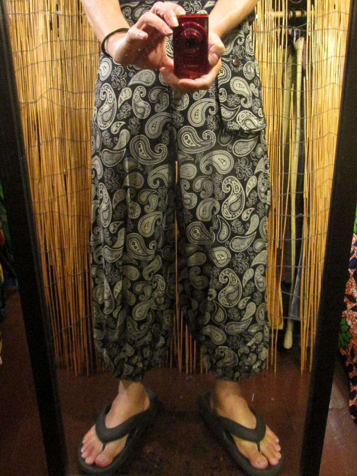 画像: アジアンプリント＊レーヨン素材＊ふんわり＊アラジンパンツ