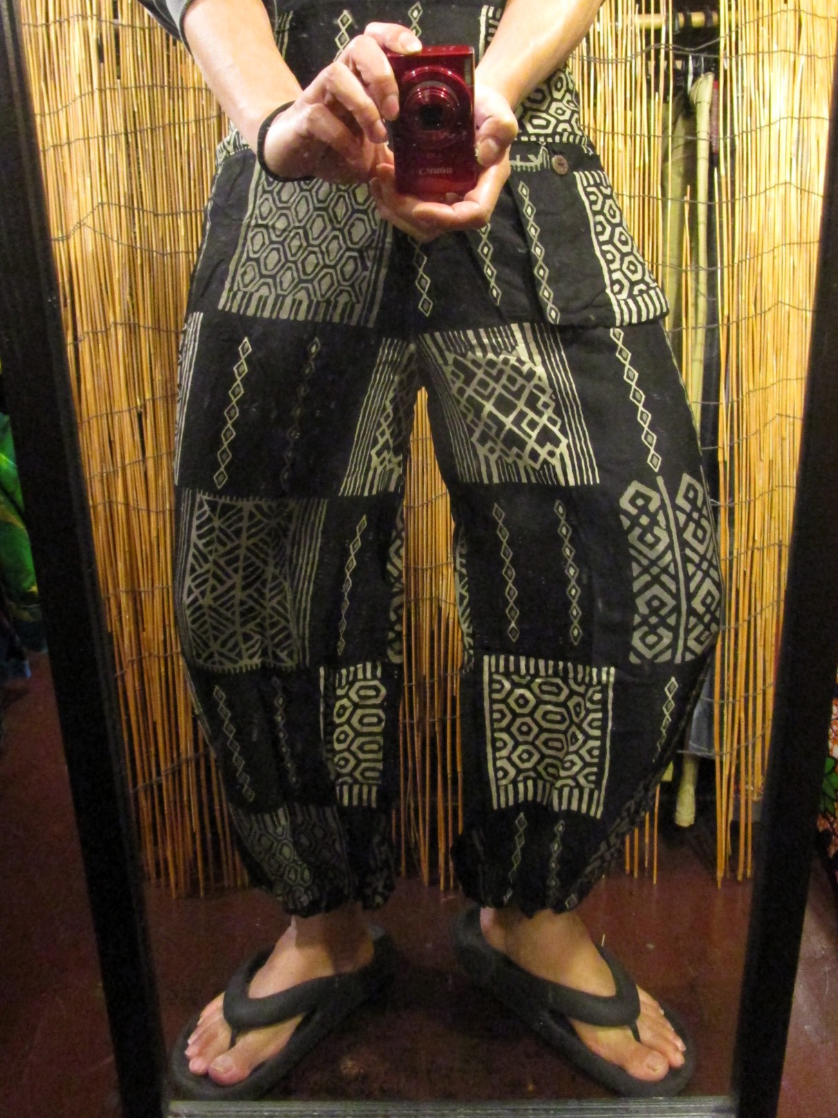 画像: アジアンプリント＊レーヨン素材＊ふんわり＊アラジンパンツ