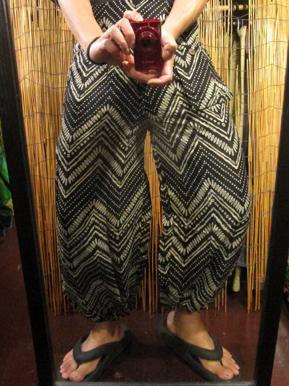 画像: アジアンプリント＊レーヨン素材＊ふんわり＊アラジンパンツ