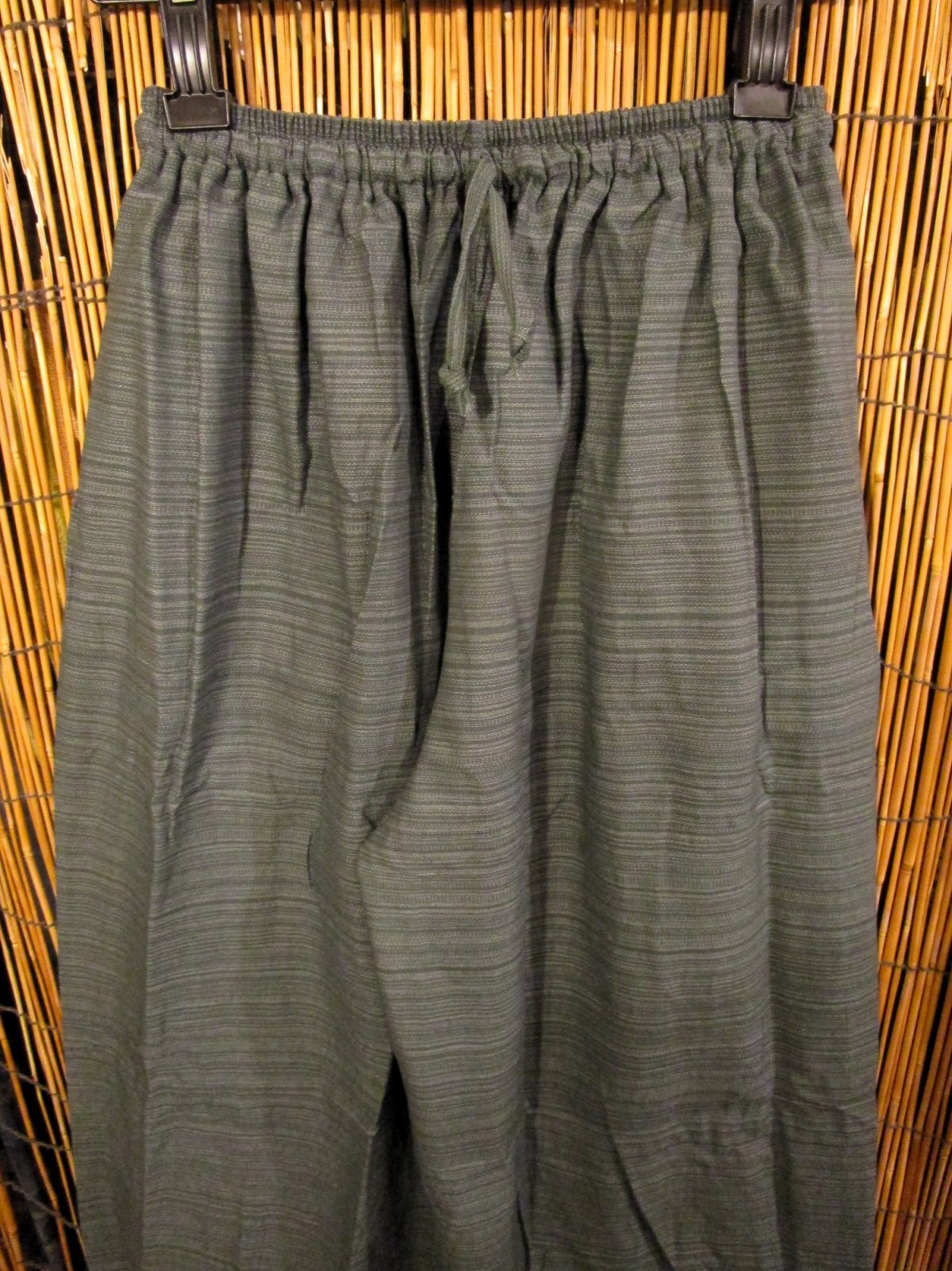 画像2: 二色の糸＊コットン素材＊シンプル＊ふんわり＊アラジンパンツ