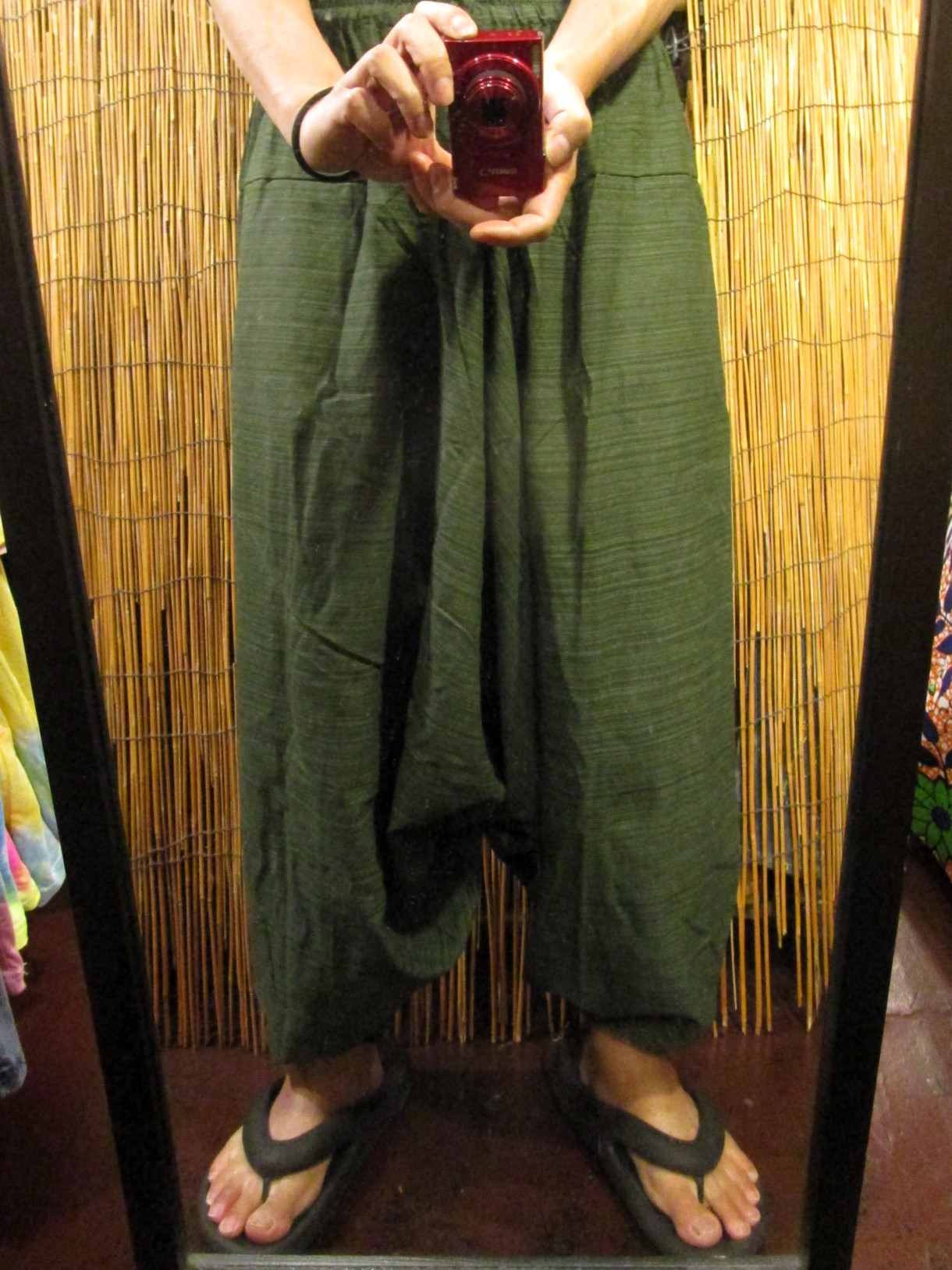 画像: 二色の糸＊コッン素材＊シンプル＊ふんわり＊サルエルパンツ