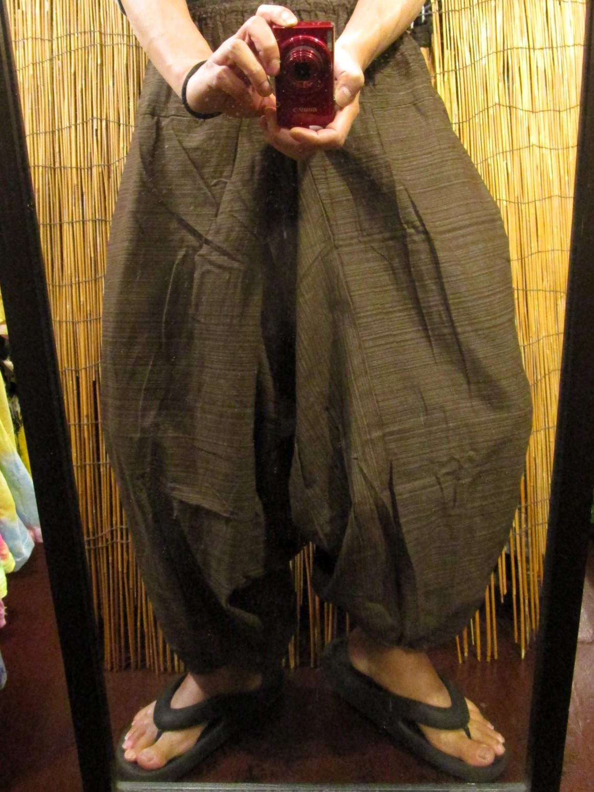 画像: 二色の糸＊コッン素材＊シンプル＊ふんわり＊サルエルパンツ