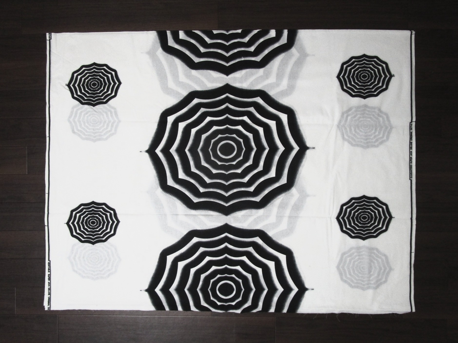 画像: アフリカンプリント生地 パーニュ