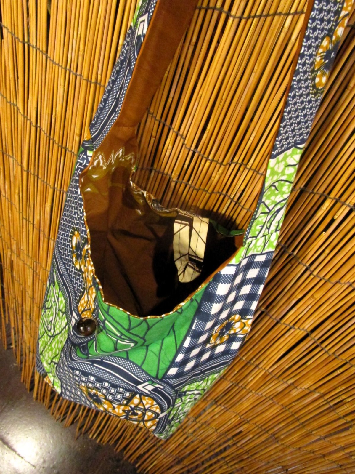 画像: パーニュ生地＊アフリカンプリント＊ショルダーバッグ