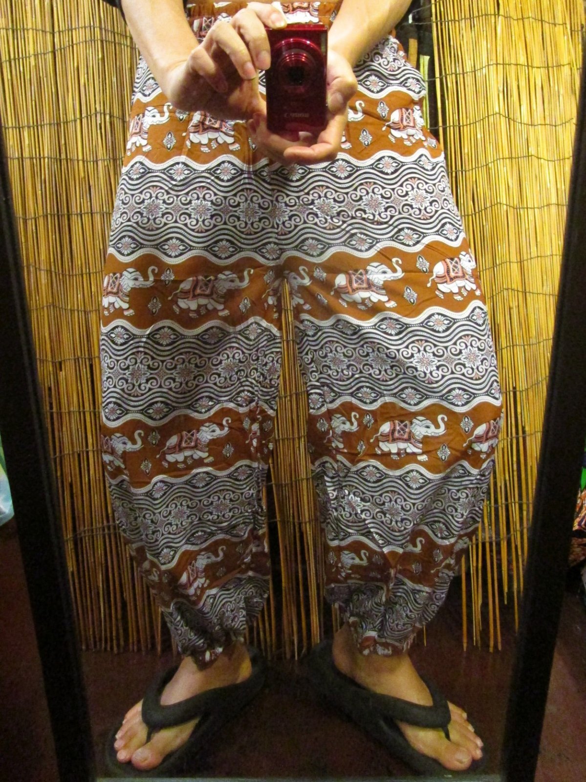 画像: 象さんプリント＊ポリエステル素材＊アラジンパンツ＊タイパンツ