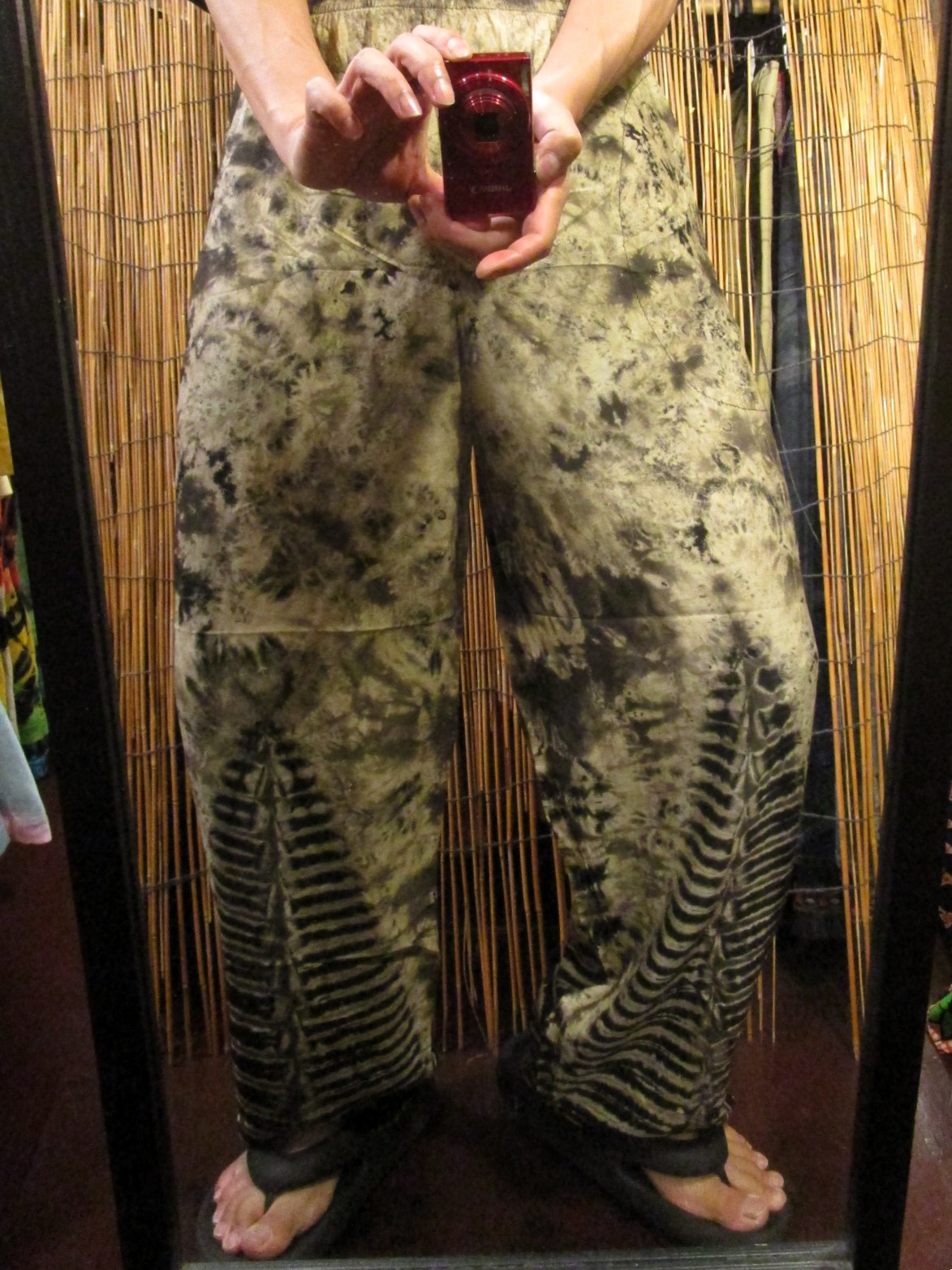 画像: モノトーンタイダイ染め＊レーヨン素材＊イージーパンツ