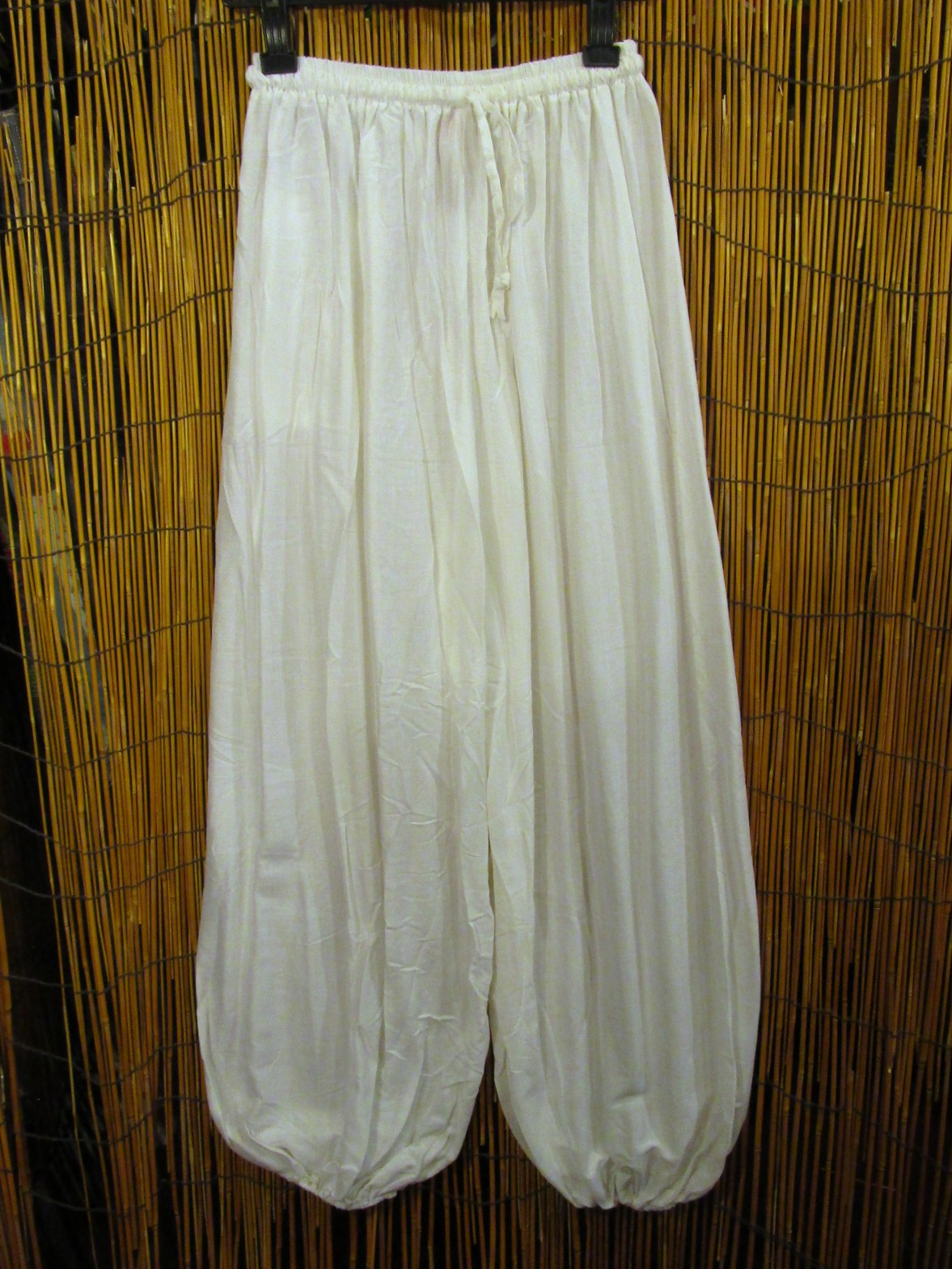 画像1: 無地＊レーヨン素材＊ふんわり＊アラジンパンツ