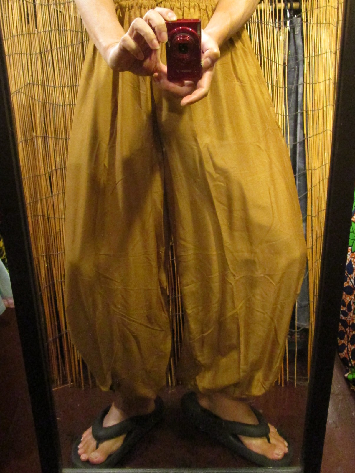 画像: 無地＊レーヨン素材＊ふんわり＊アラジンパンツ