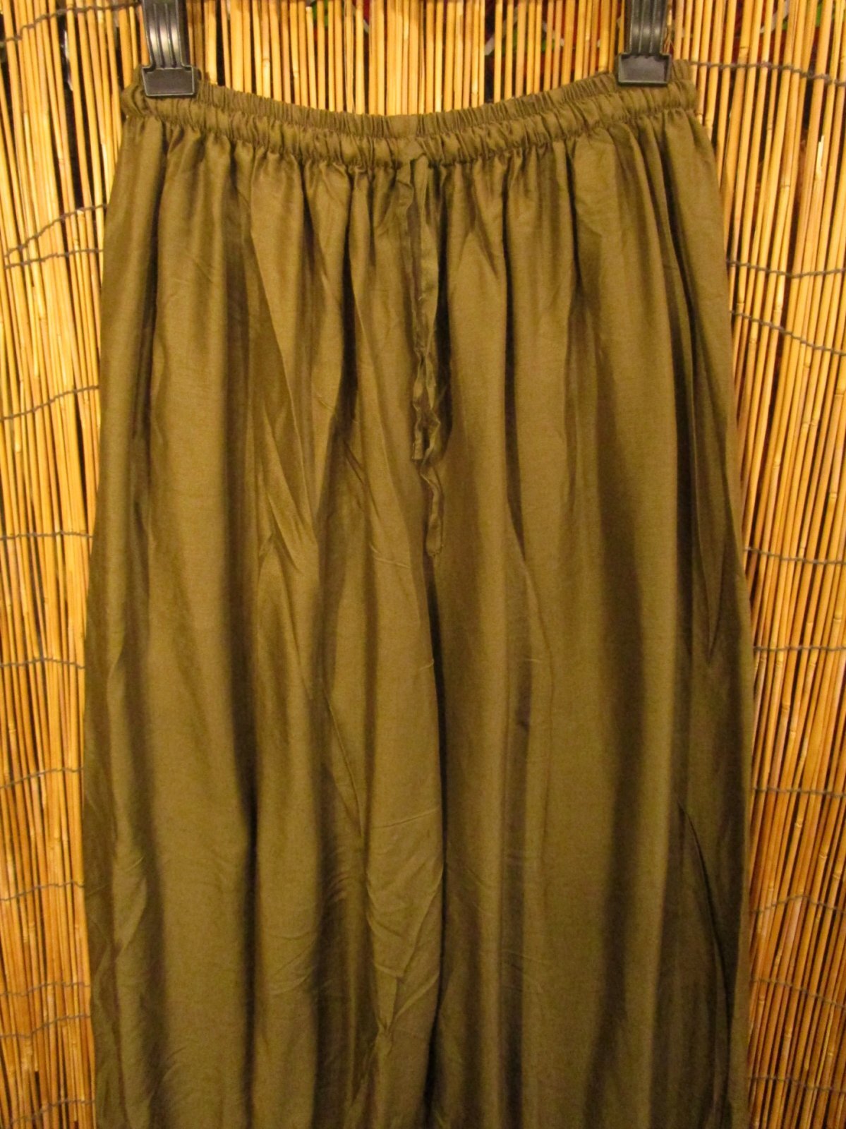 画像2: 無地＊レーヨン素材＊ふんわり＊アラジンパンツ