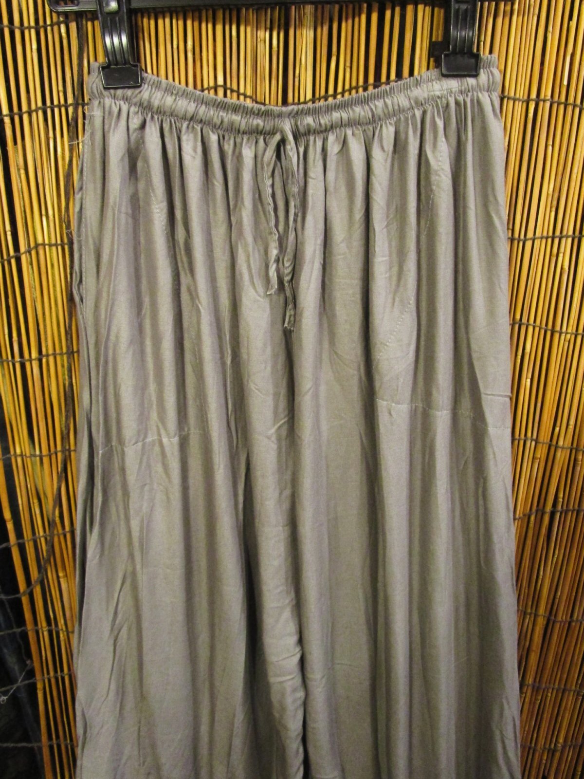 画像2: 無地＊レーヨン素材＊ふんわり＊アラジンパンツ