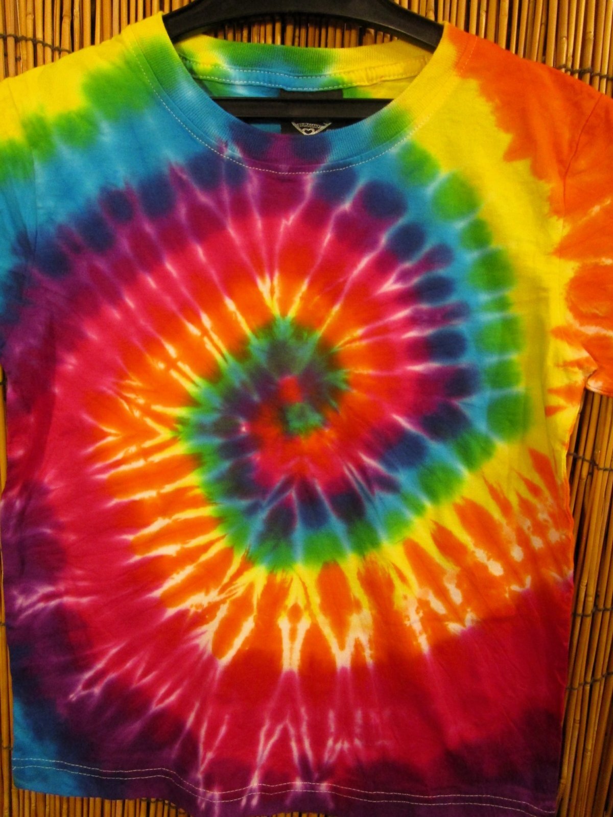 画像: 【１３０ｃｍ】キッズサイズ＊タイダイ染め＊コットン素材＊半袖＊Ｔシャツ