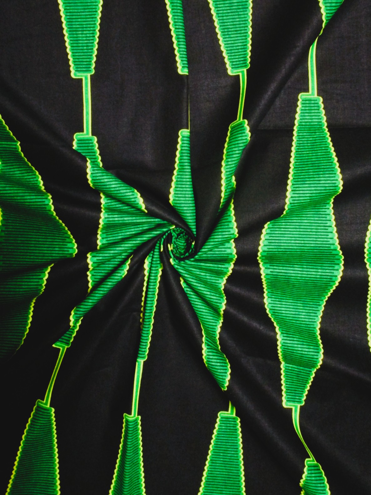 画像: アフリカンプリント生地 パーニュ