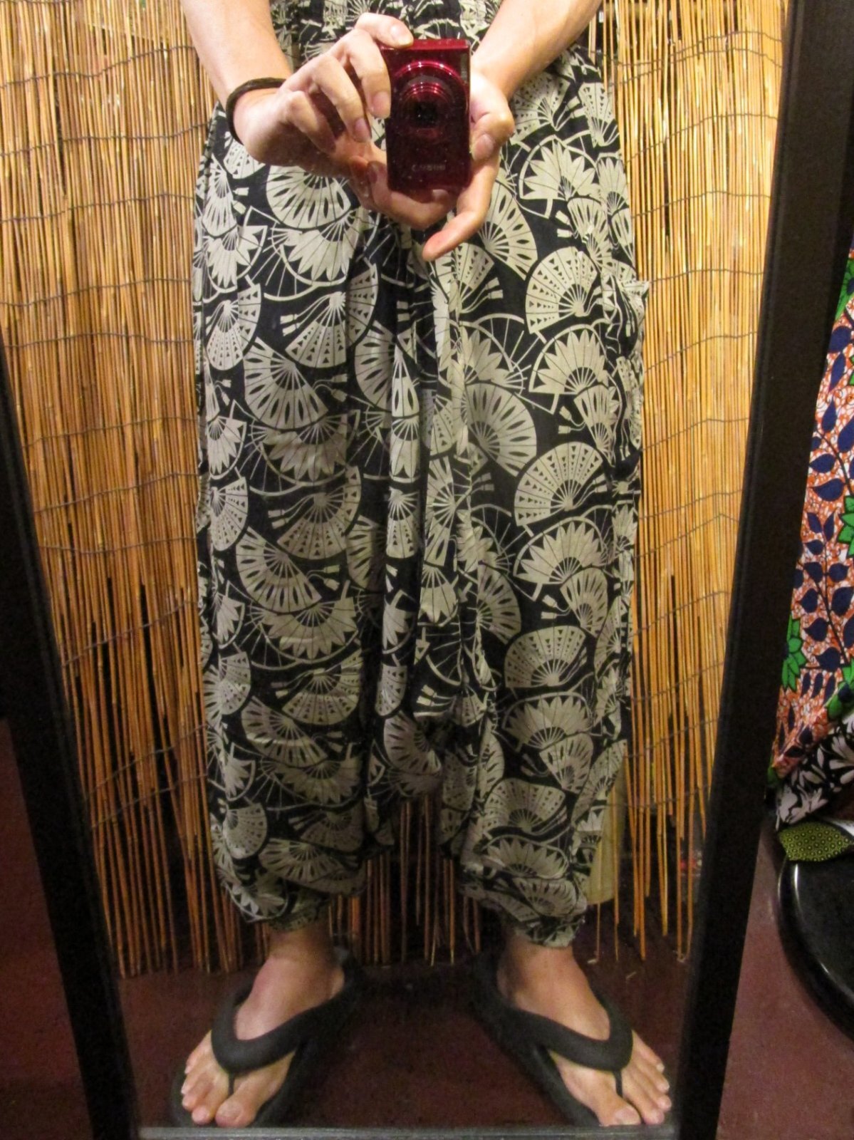 画像: 和風プリント＊レーヨン素材＊ふんわり＊サルエルパンツ