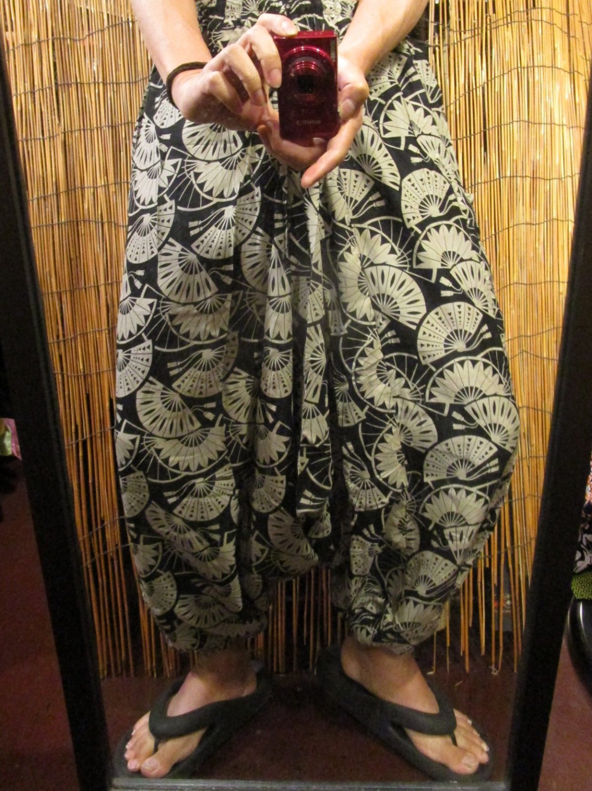 画像: 和風プリント＊レーヨン素材＊ふんわり＊サルエルパンツ