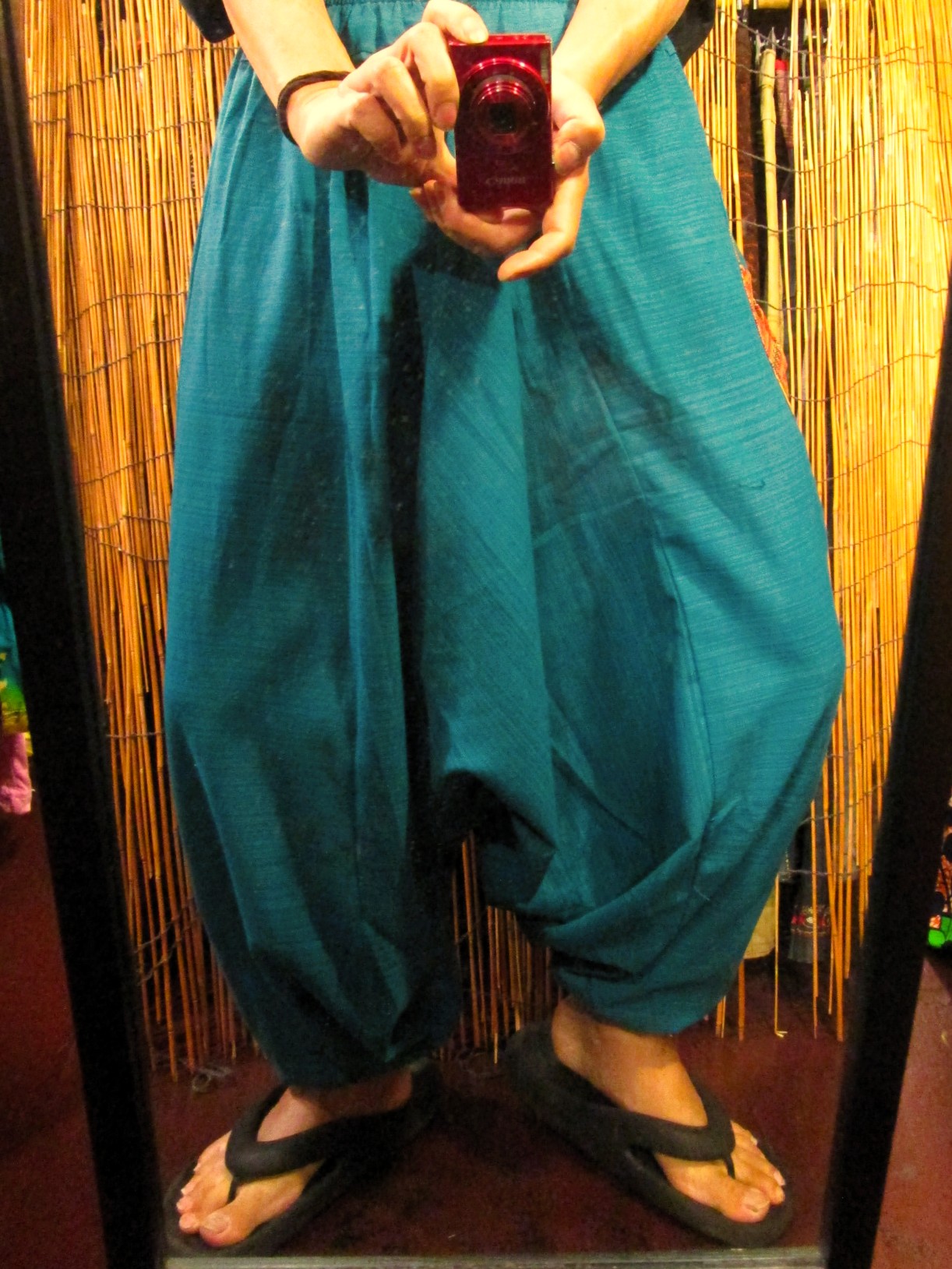 画像: パッチポケット付き＊コットン素材＊ふんわり＊サルエルパンツ