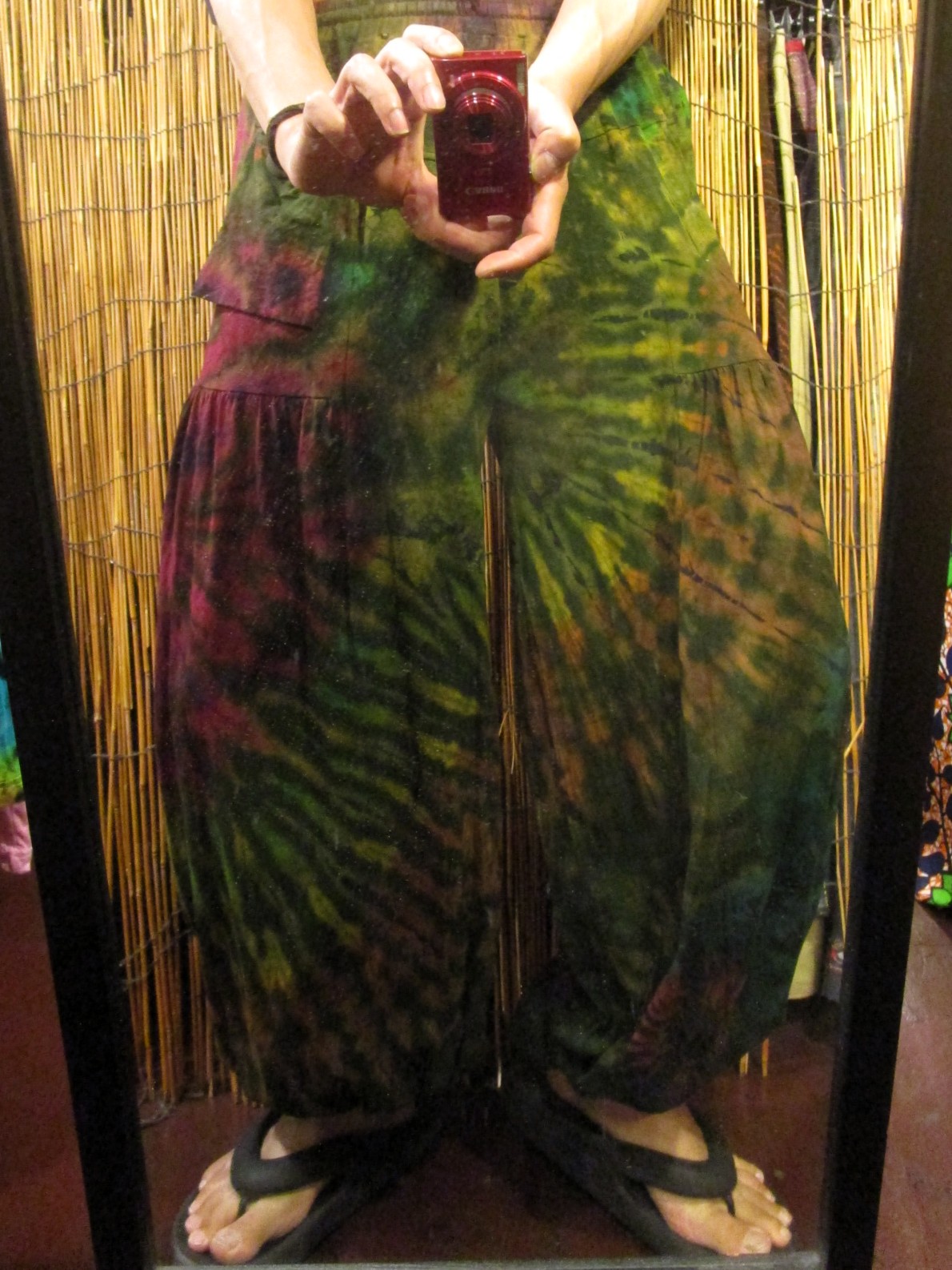 画像: タイダイ染め＊ストレッチコットン素材＊ゆったりシルエット＊アラジンパンツ