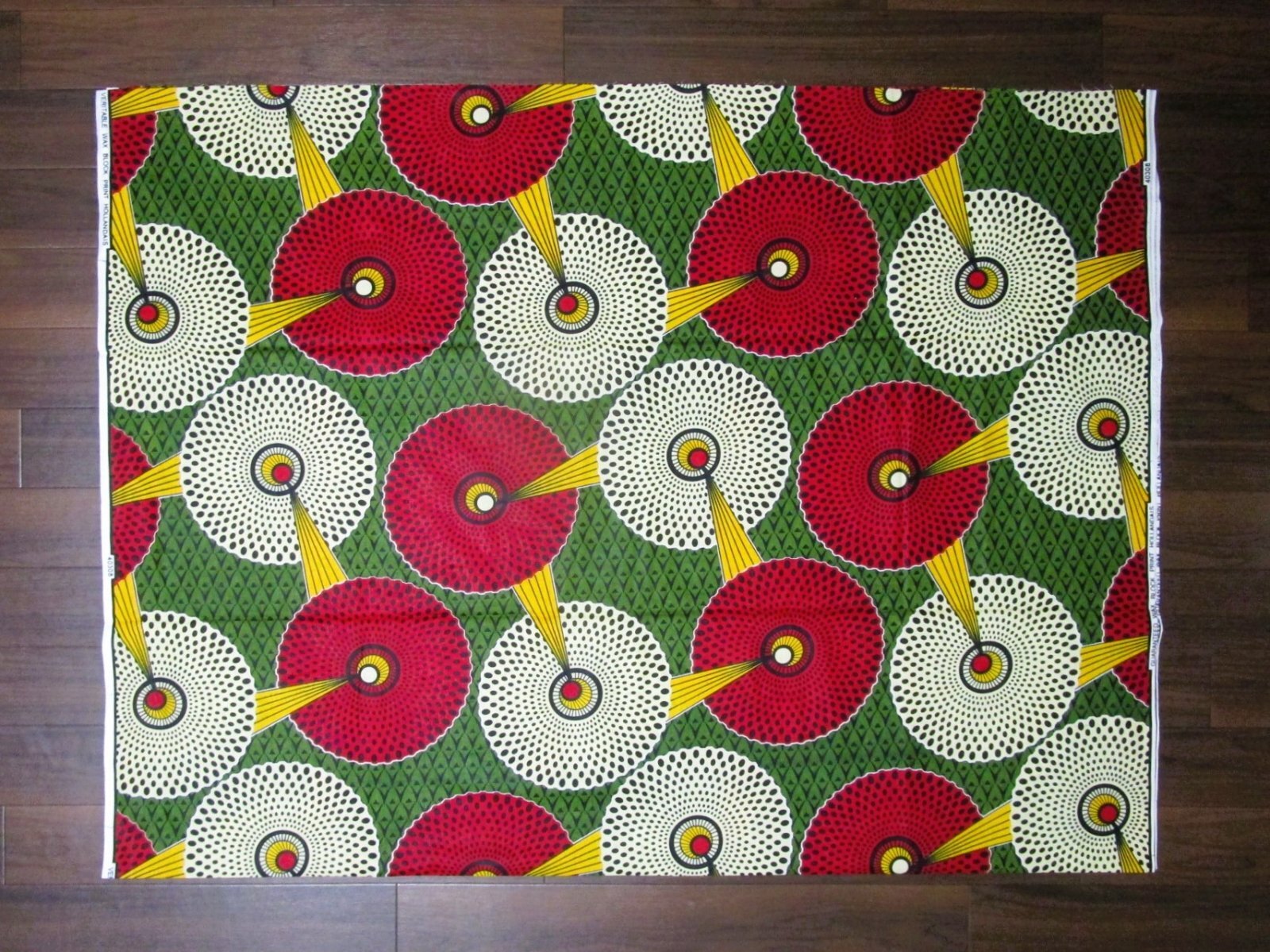 画像: アフリカンプリント生地 パーニュ