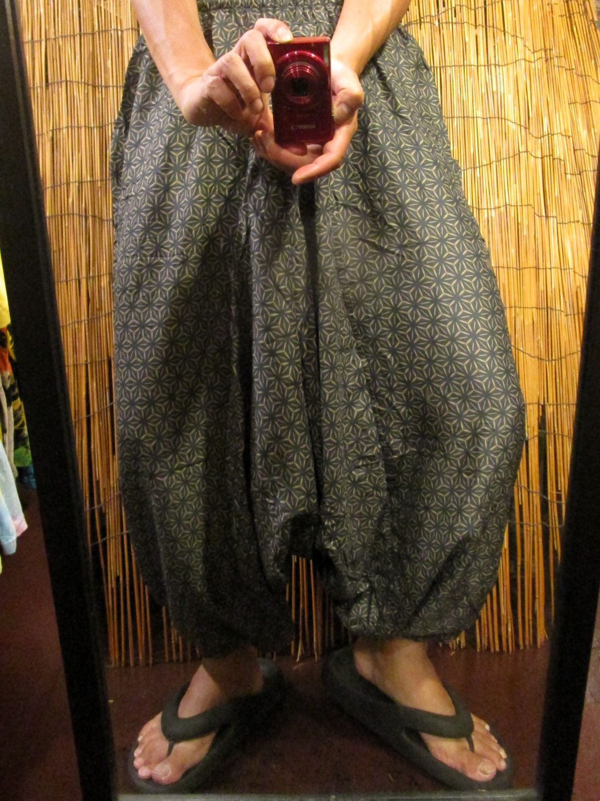 画像: 和風プリント＊レーヨン素材＊ふんわり＊サルエルパンツ