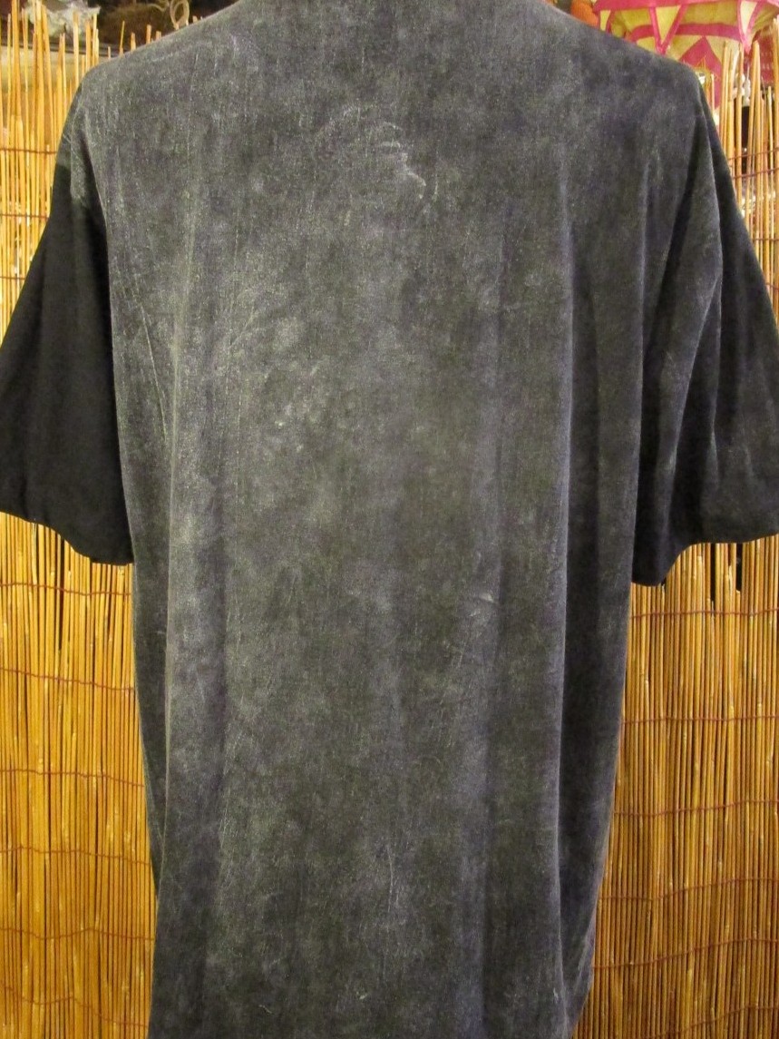 画像: ストーンウォッシュ加工＊コットン素材＊ロータス＊ハンドペイント＊半袖Ｔシャツ＊ＸＬ