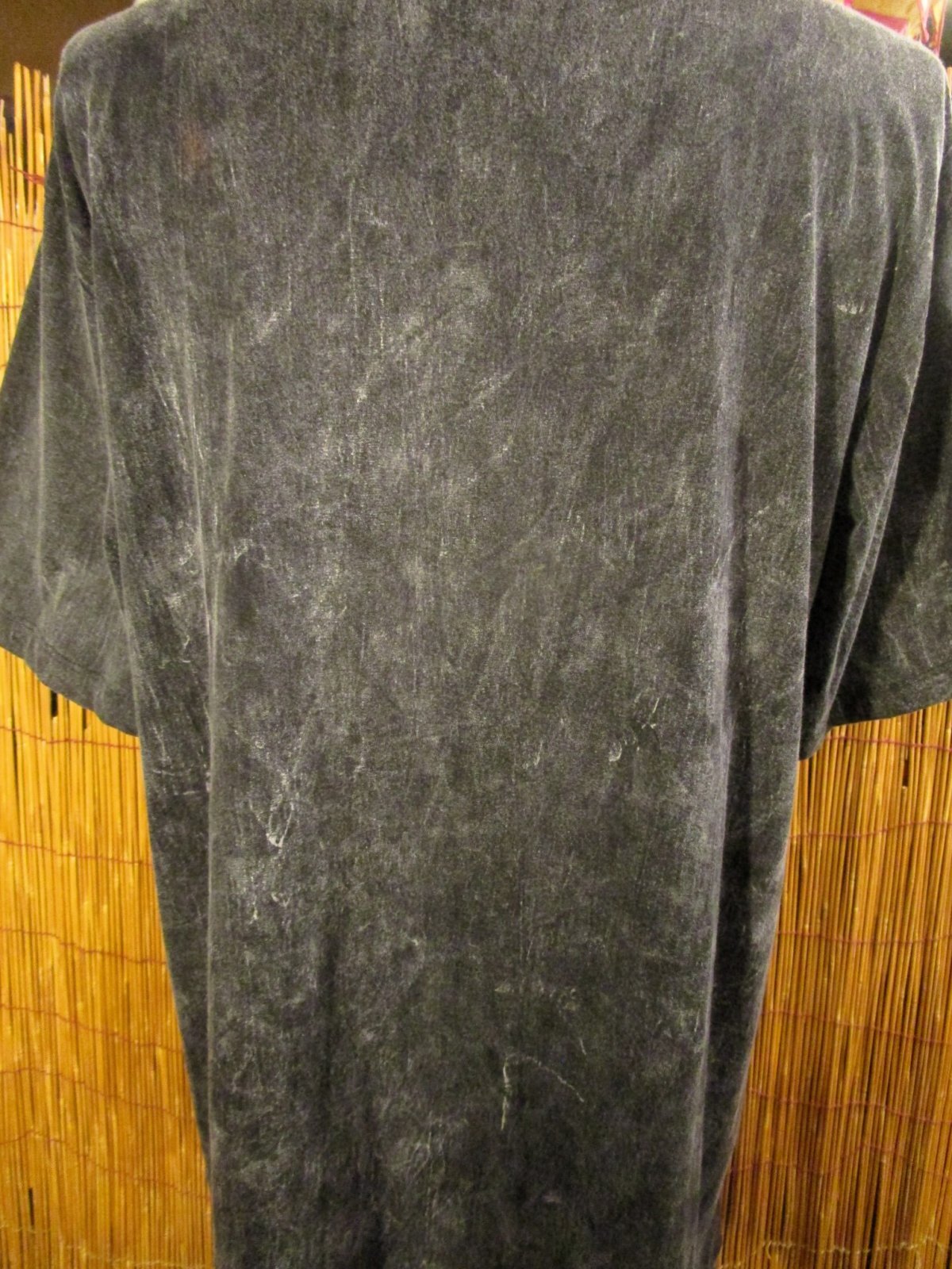 画像: ストーンウォッシュ加工＊コットン素材＊ウミガメ＊ハンドペイント＊半袖Ｔシャツ＊ＸＬ