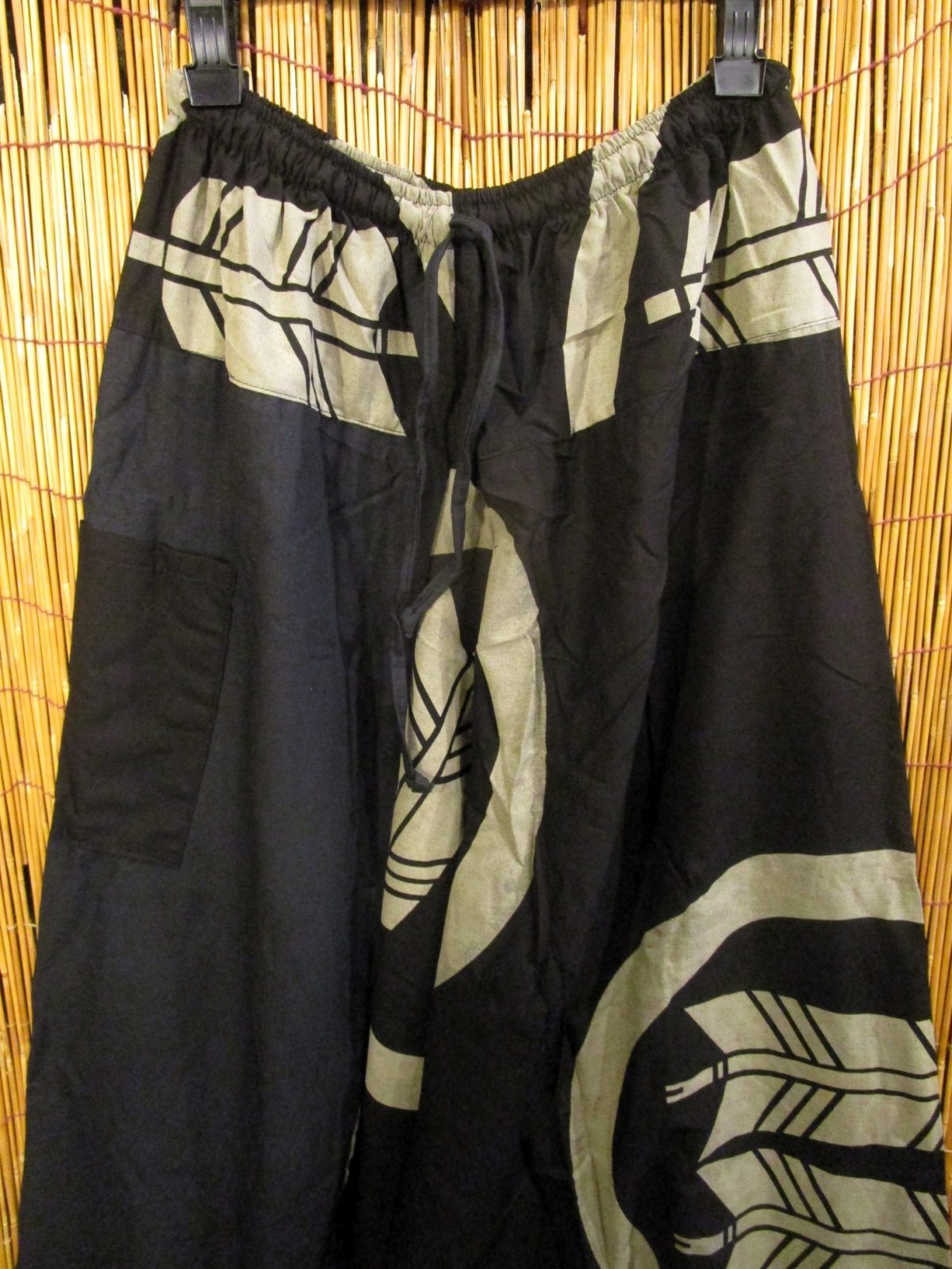 画像3: 黒色＋和風プリント＊切り替え＊コットン素材＊ふんわり＊サルエルパンツ