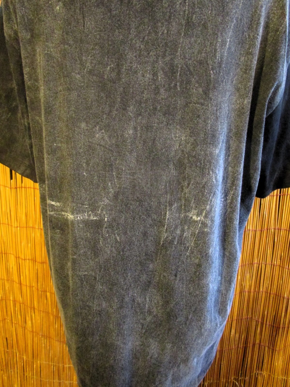 画像: ストーンウォッシュ加工＊コットン素材＊馬＊ハンドペイント＊半袖Ｔシャツ＊Ｌ