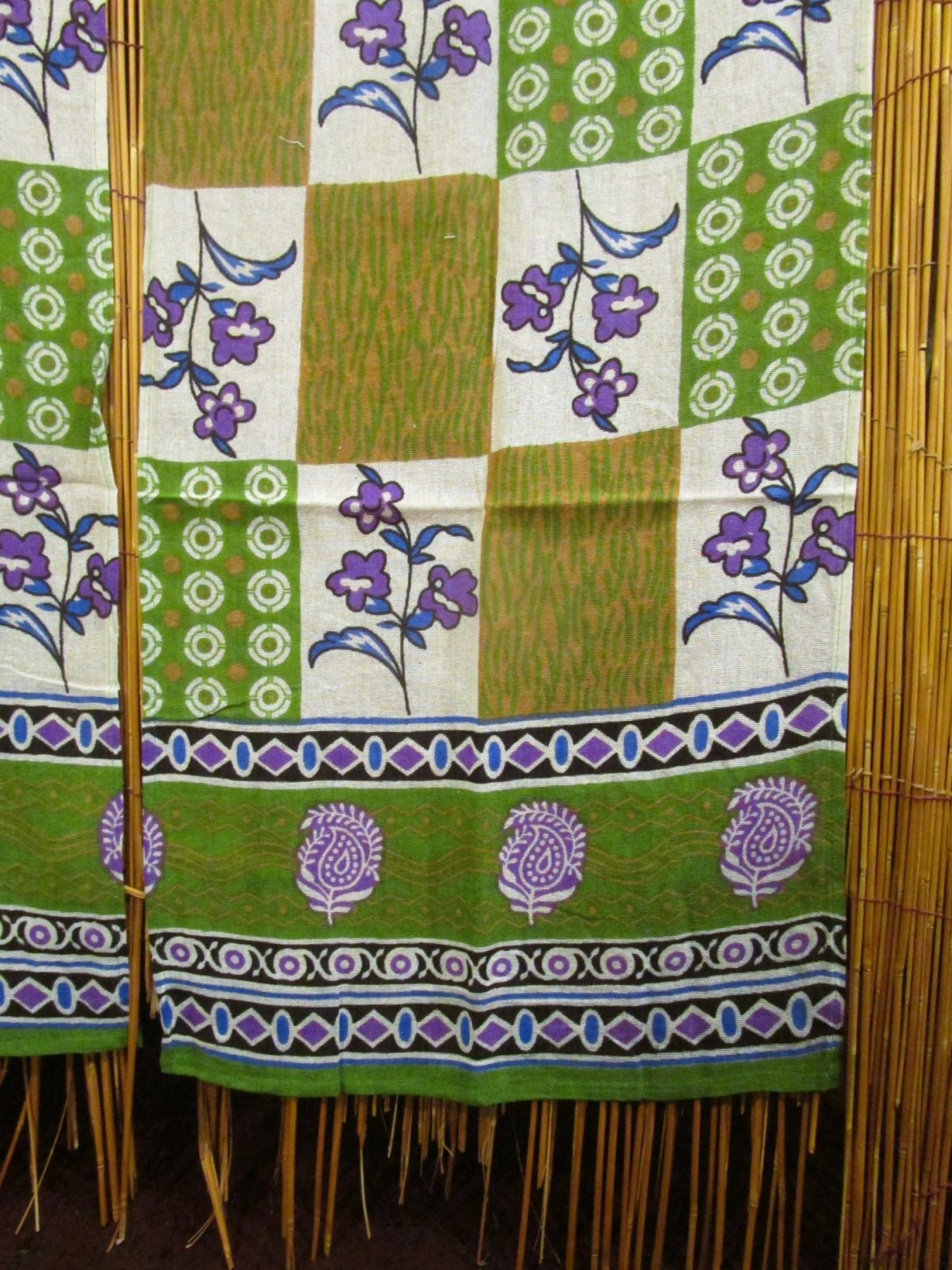画像4: 【１５０ｃｍ×８５ｃｍ】インド綿＊お花プリント＊暖簾＊のれん