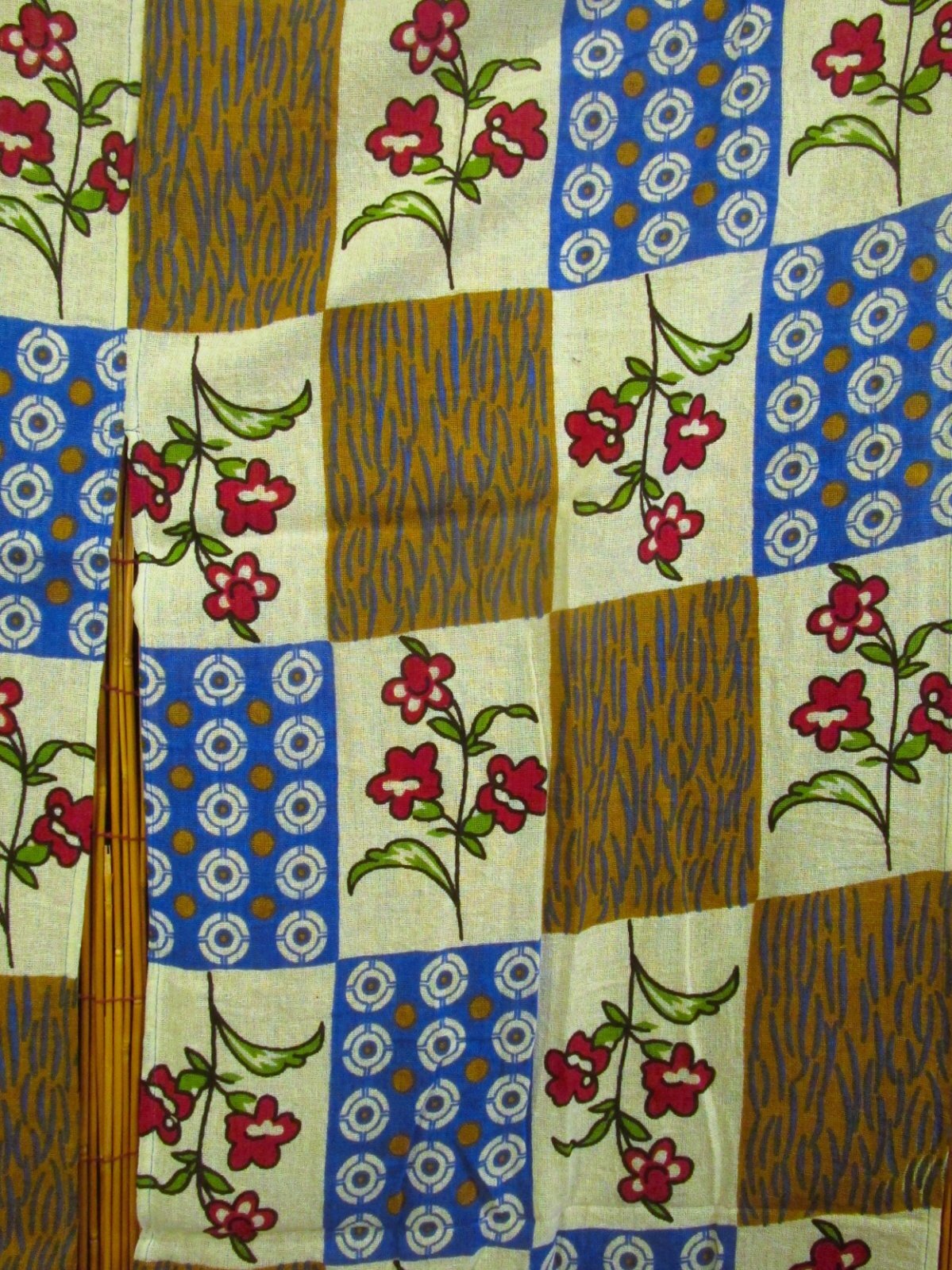 画像3: 【１５０ｃｍ×８５ｃｍ】インド綿＊お花プリント＊暖簾＊のれん