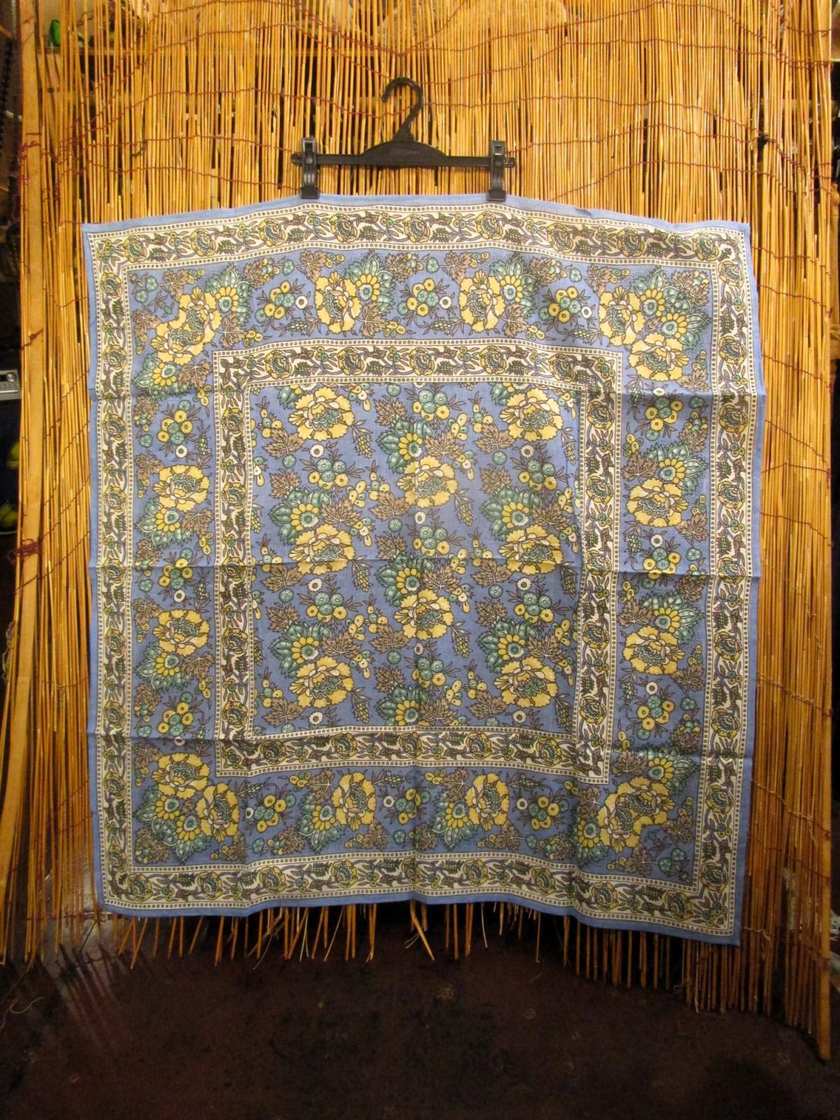 画像2: 【１０６ｃｍ×１０２ｃｍ】インド綿＊お花プリント＊マルチクロス
