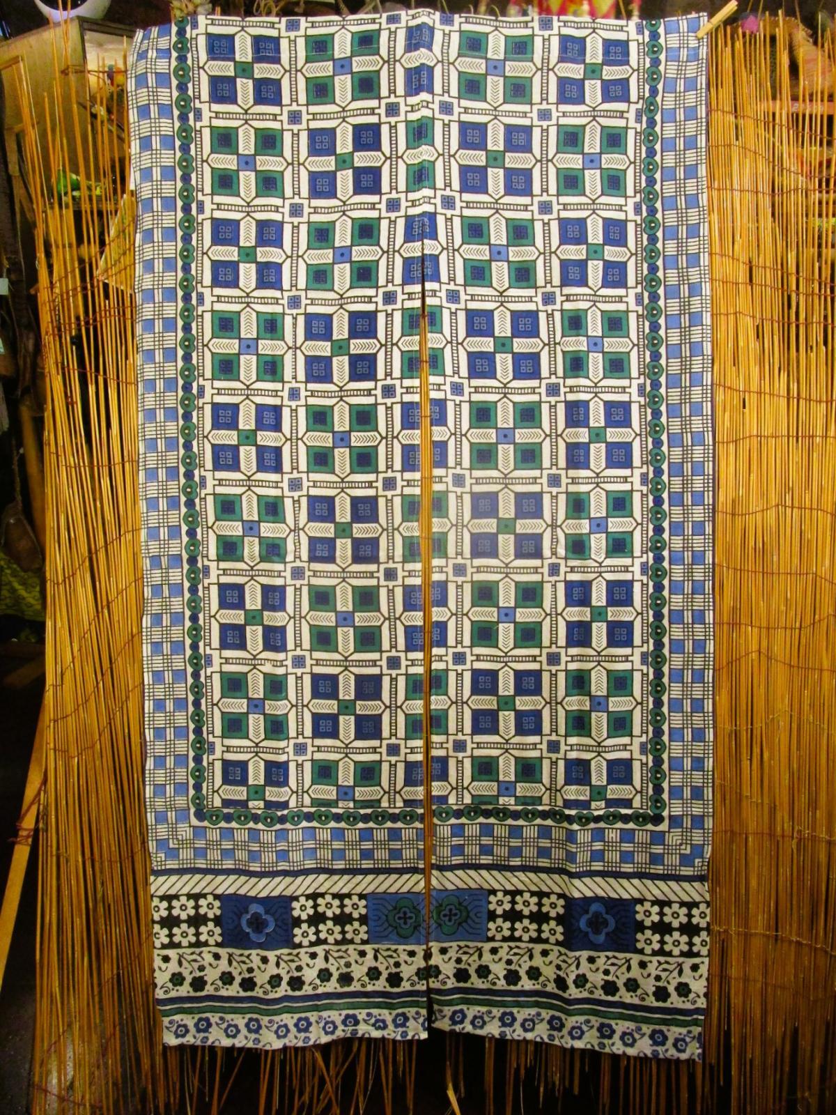 画像3: 【１５０ｃｍ×８５ｃｍ】インド綿＊レトロ調プリント＊暖簾＊のれん