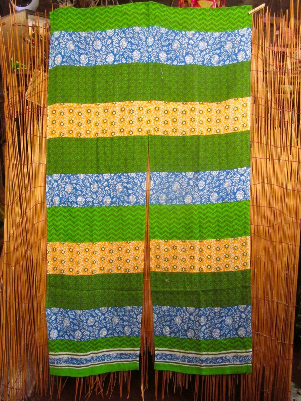 画像3: 【１５０ｃｍ×８５ｃｍ】インド綿＊レトロ調プリント＊暖簾＊のれん