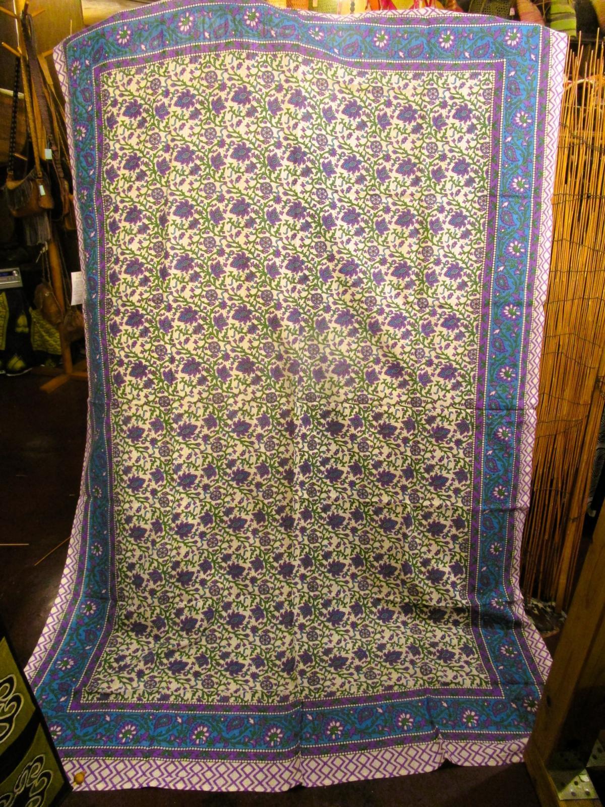 画像2: 【２２０ｃｍ×１５０ｃｍ】インド綿＊お花プリント＊マルチクロス
