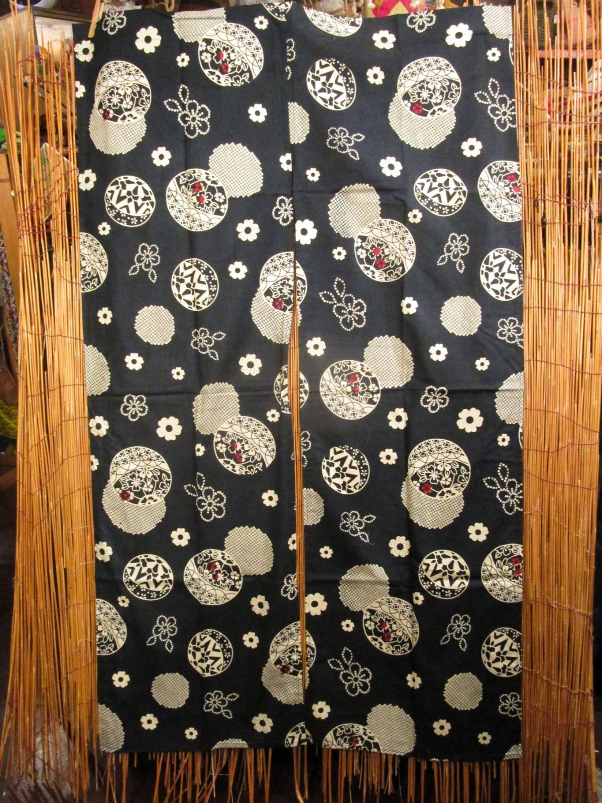 画像2: 【１５０ｃｍ×８５ｃｍ】インド綿＊和風プリント＊暖簾＊のれん