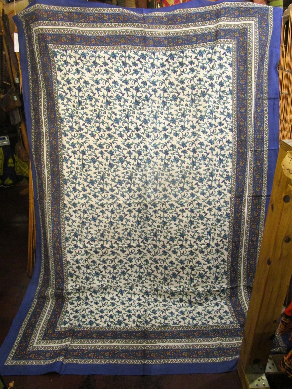 画像2: 【２２０ｃｍ×１５０ｃｍ】インド綿＊お花プリント＊マルチクロス