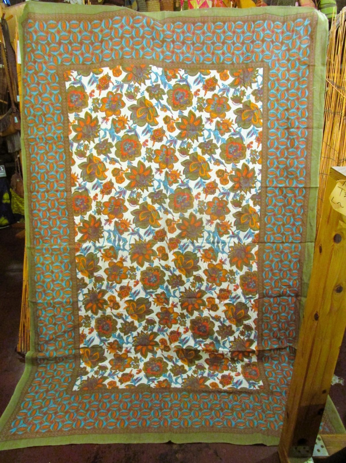 画像2: 【２２０ｃｍ×１５０ｃｍ】インド綿＊お花プリント＊マルチクロス